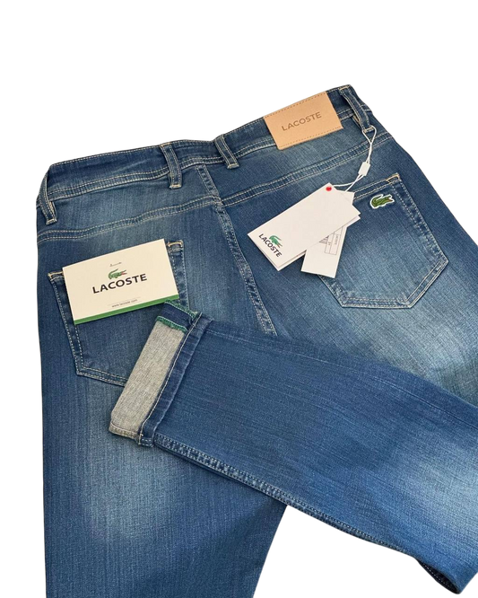 Lacoste jeans with small embroidered crocodile