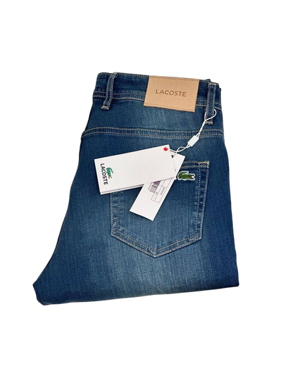 Lacoste jeans with small embroidered crocodile