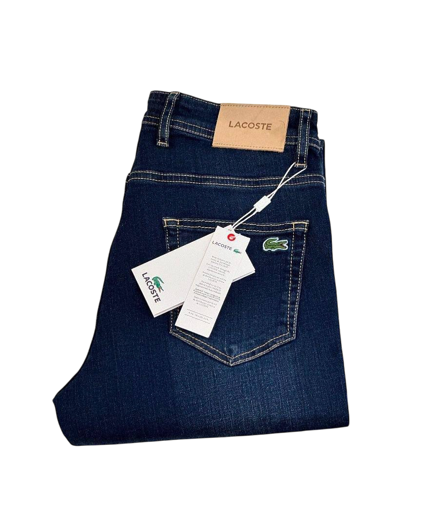 Lacoste jeans with small embroidered crocodile